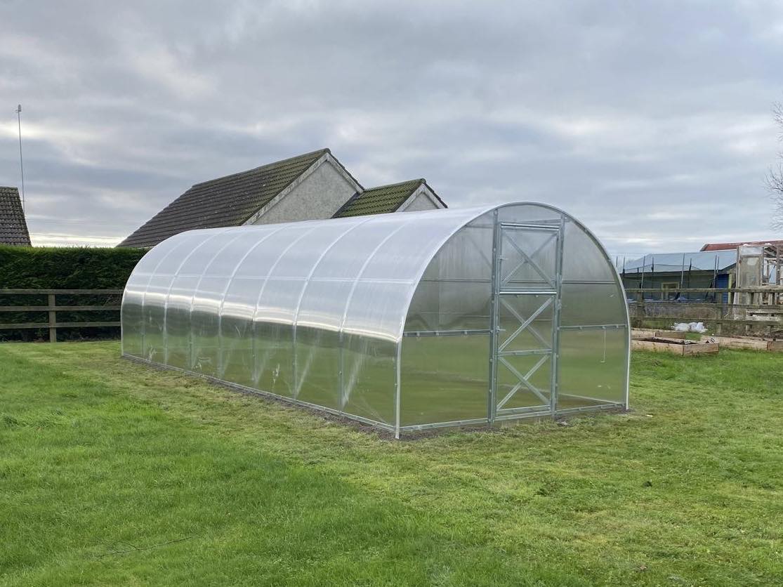 GREENHOUSE STRONG 24 M² 3M X 8M (9.8FT X 26FT)