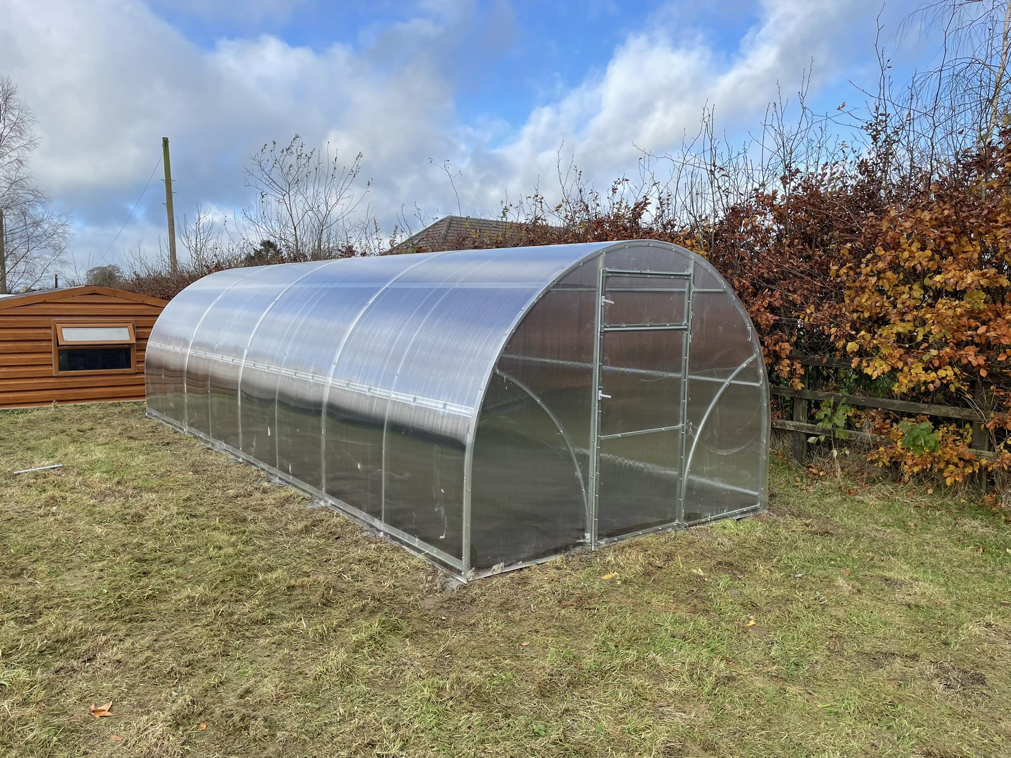 GREENHOUSE SIGMA 24M² 3M X 8M (9.8FT X 26FT)